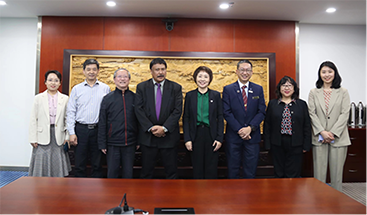 Group photo after the meeting