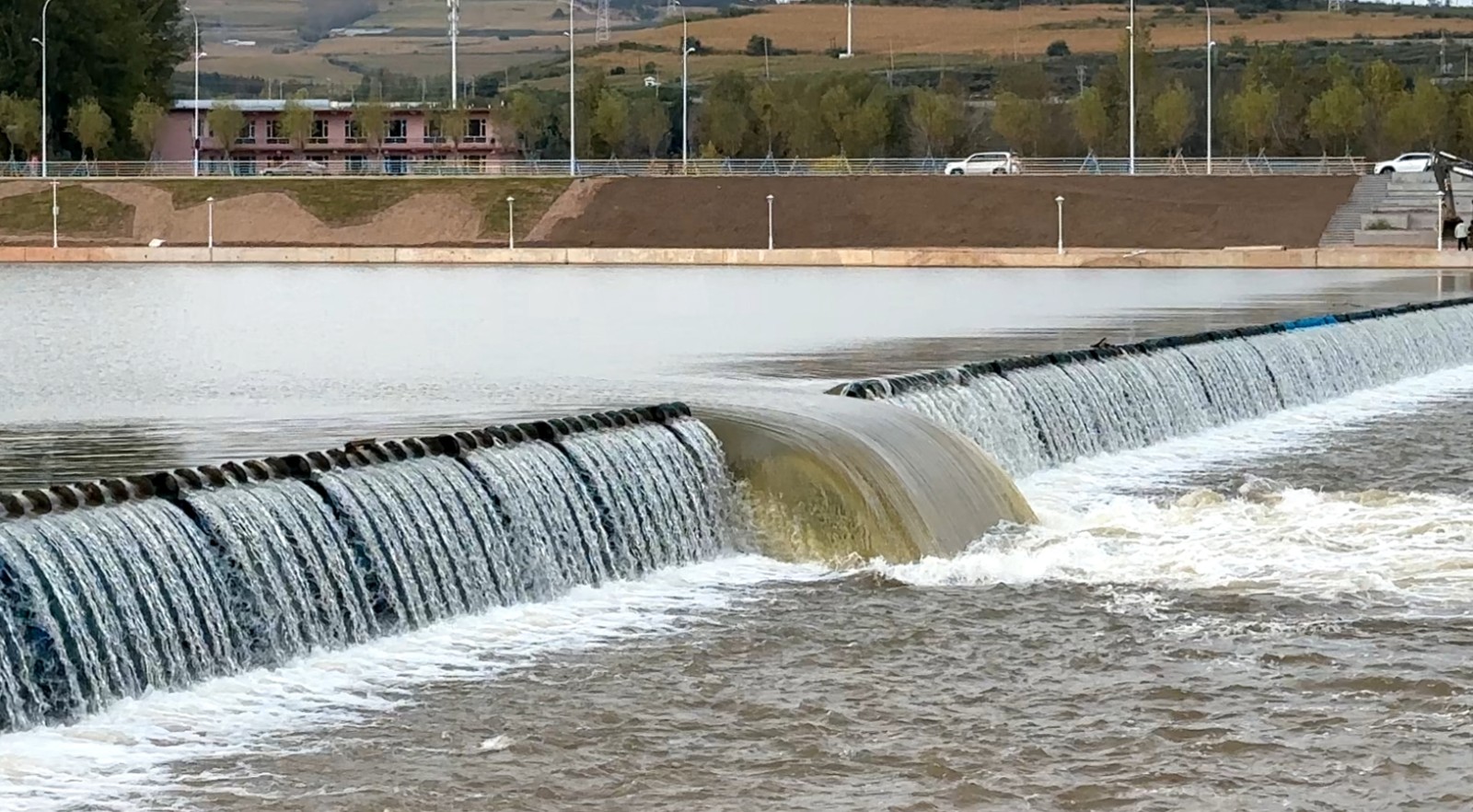 Simplified Elevated Dam (Driven by Diesel Engine)