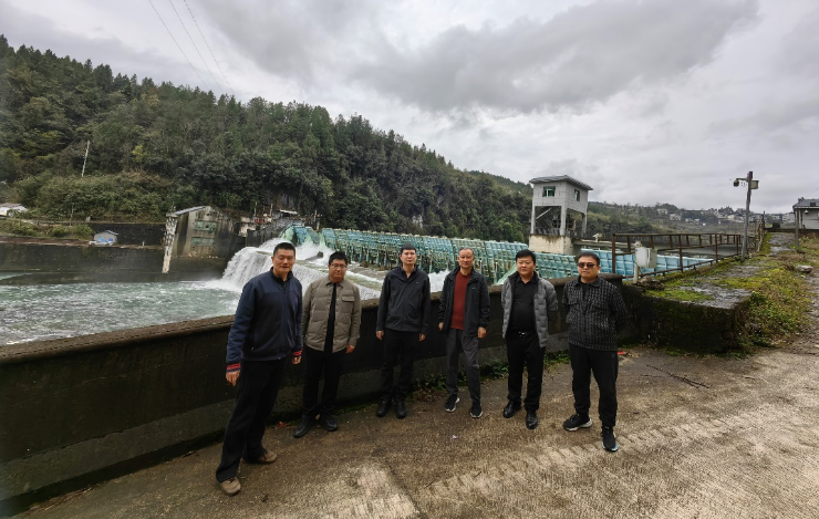 Tongren Hydraulic elevator dam Project