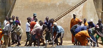 The first rubber dam in Africa by an internationally renowned foreign company in 1997, it happened bursting in 2007 and was beyond repair. It was reinstalled and commissioning by Beijing IWHR Corporation in February 2, 2010, it have been put into operatio