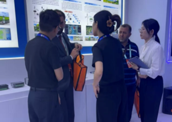 BIC Hydraulic Elevator Dam Product Shines at the 7th China-Arab States Expo