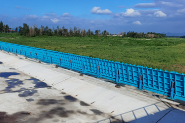 Use of Low Head Radial Gates 2
